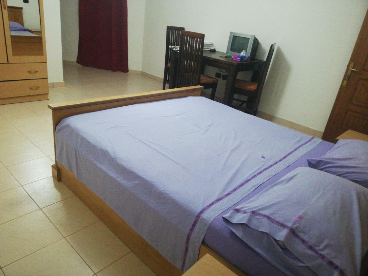Hotel Albania 格勒姆 外观 照片